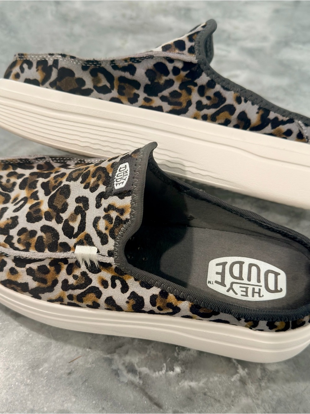 Hey Dude Austin Lift Classic Leopard Women Slip On Size 9